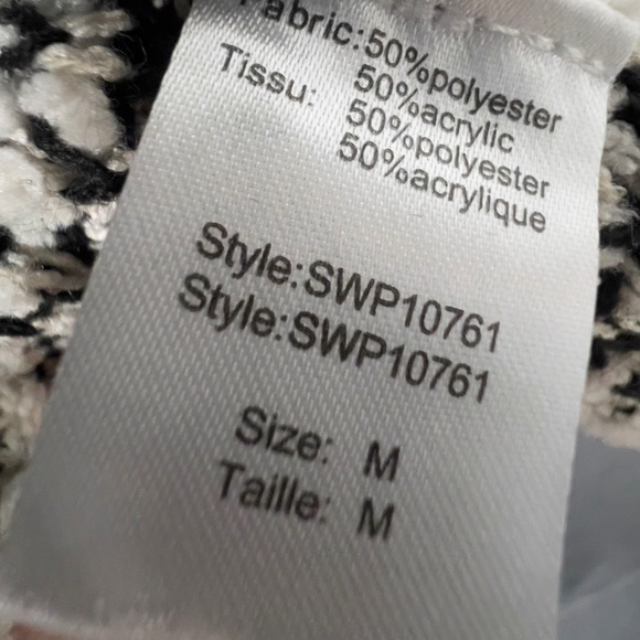 Gorgeous Cardigan Sweater - Picture 5 of 7